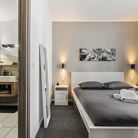Hotel Stay Properties *
