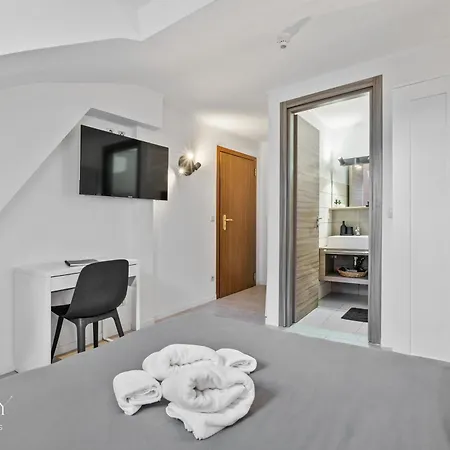 Hotel Stay Properties Szálloda *