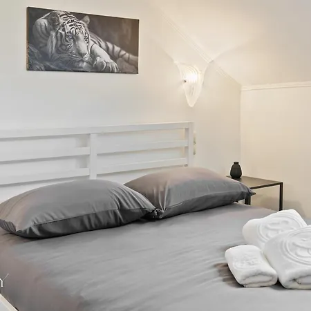 Hotel Stay Properties * Luxemburg